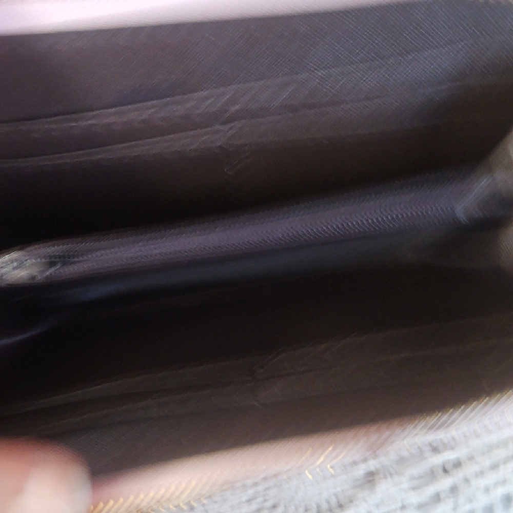 Elegant Pink Wallet by - Picture 6 of 6